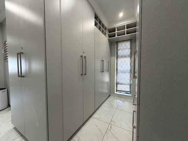 4 Bedroom Property for Sale in Monte Christo Western Cape